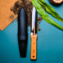 Load image into Gallery viewer, Hori Hori Japanese Garden Knife with Tough Sheath