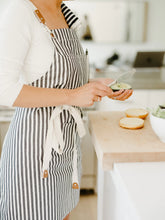 Load image into Gallery viewer, The Apron