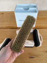 Load image into Gallery viewer, Shoe shining brush with handle
